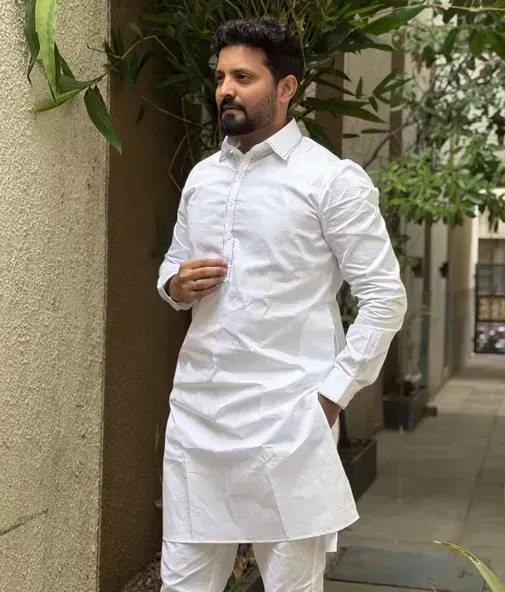 white Sarpanch Khadi